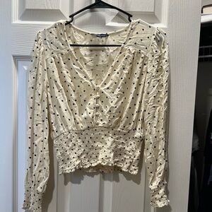 Long sleeve crop top.